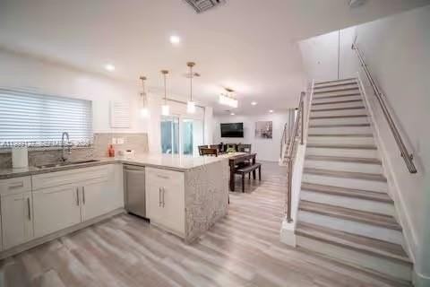 21761 Sw 98th Pl #0 - Photo 5 of 40