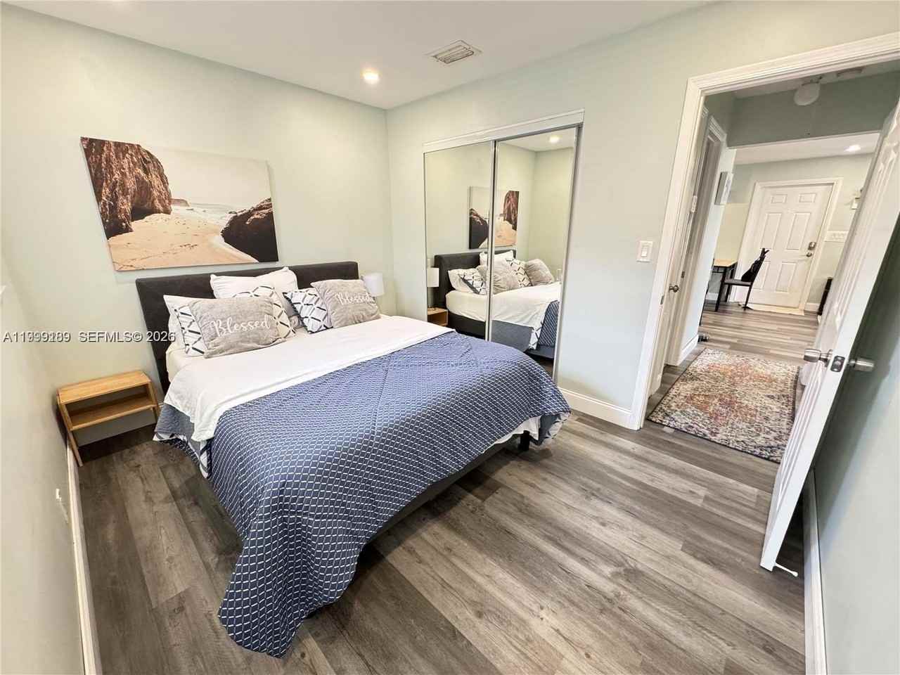 236 Se 9th Ave #1 - Photo 7 of 9