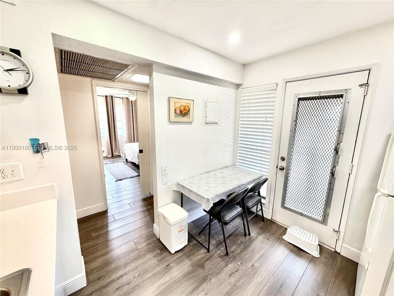 2707 Nassau Bnd #H2 - Photo 4 of 18