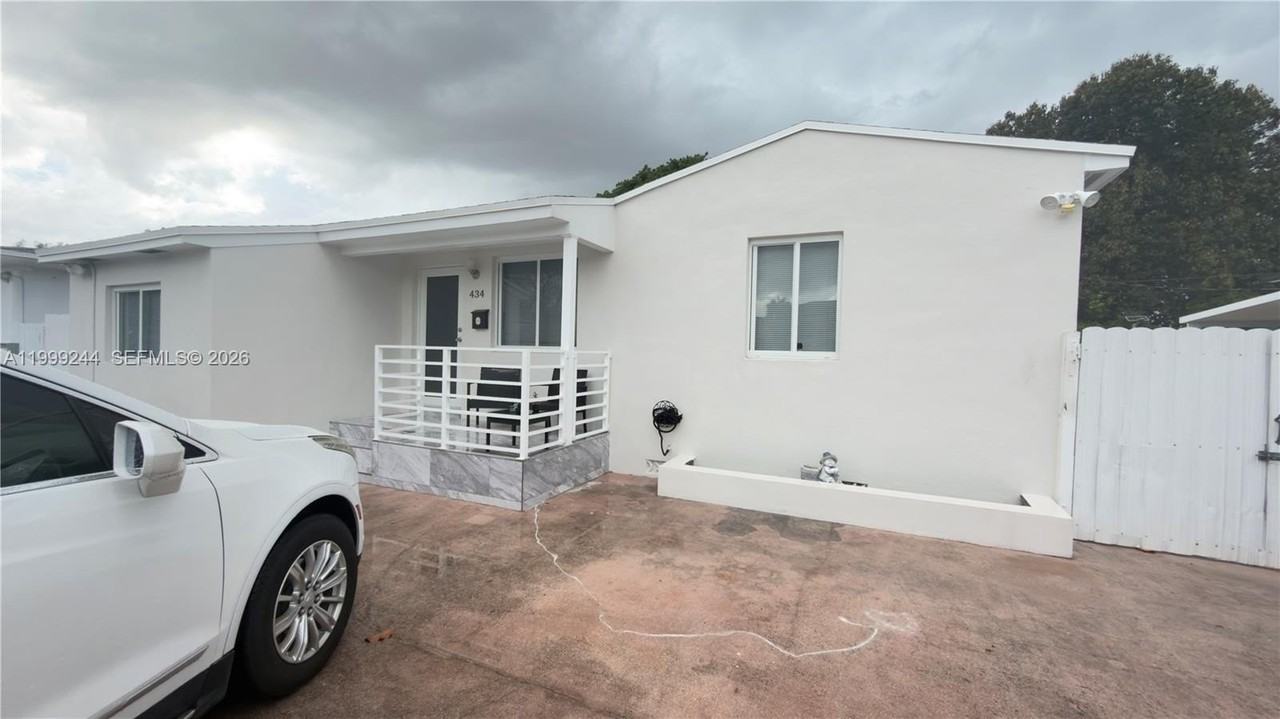 434 Tamiami Blvd #0 - Photo 2 of 32