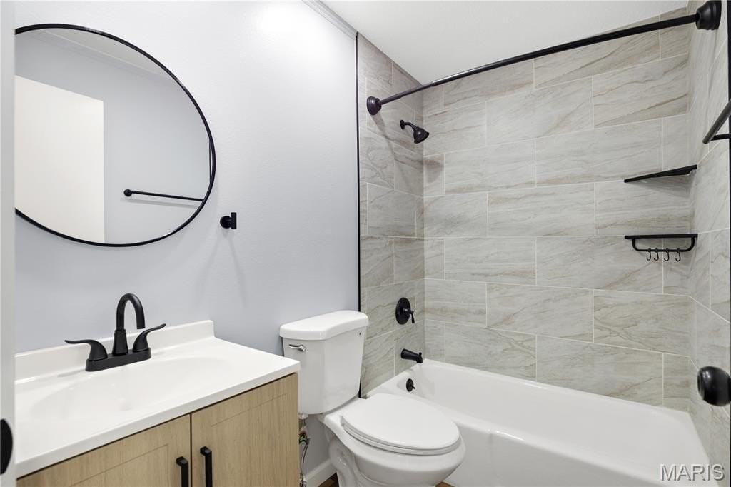 606 Rue Montand Dr - Photo 3 of 25