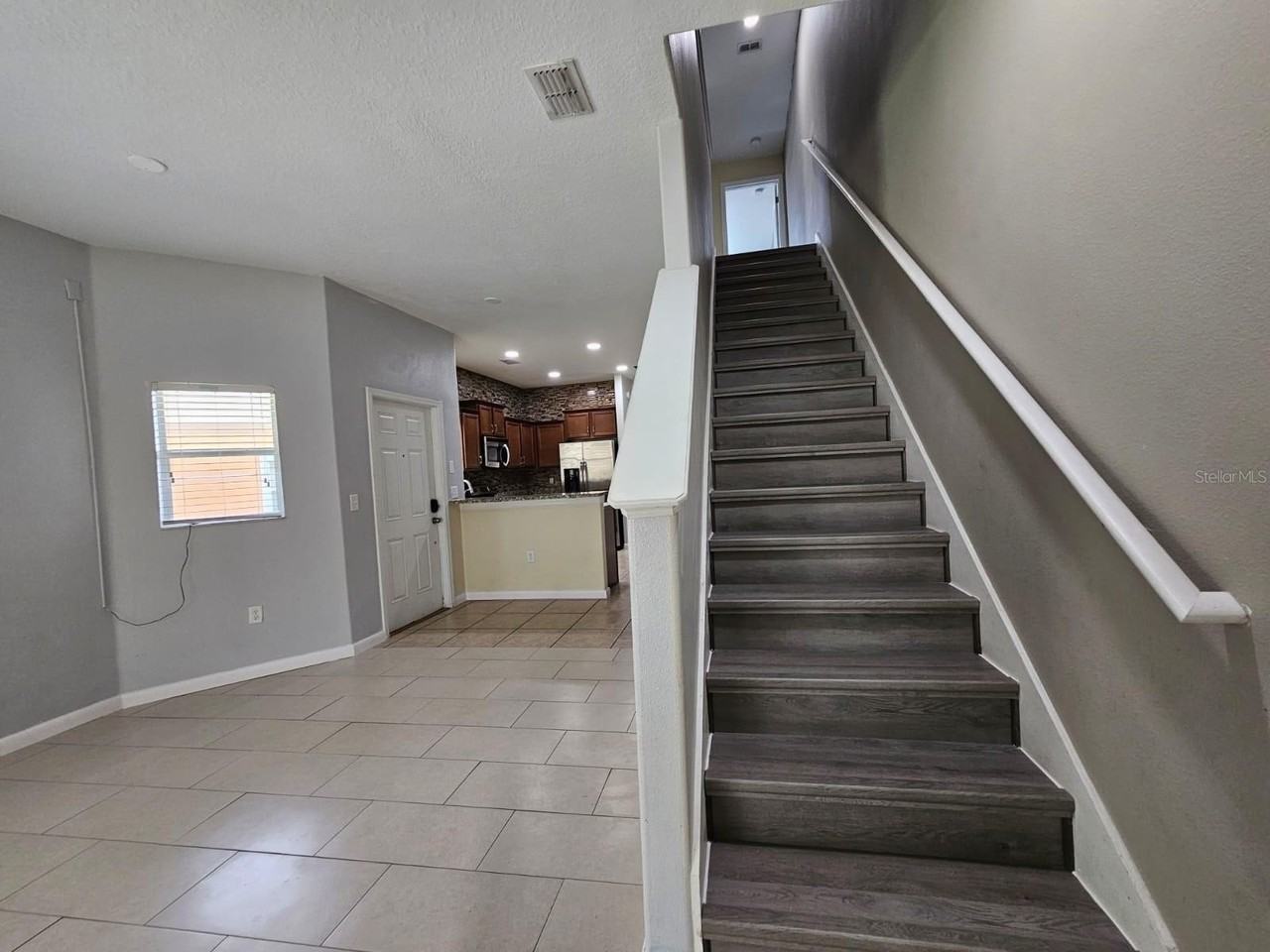 4016 Mountain Chestnut Way - Photo 6 of 13