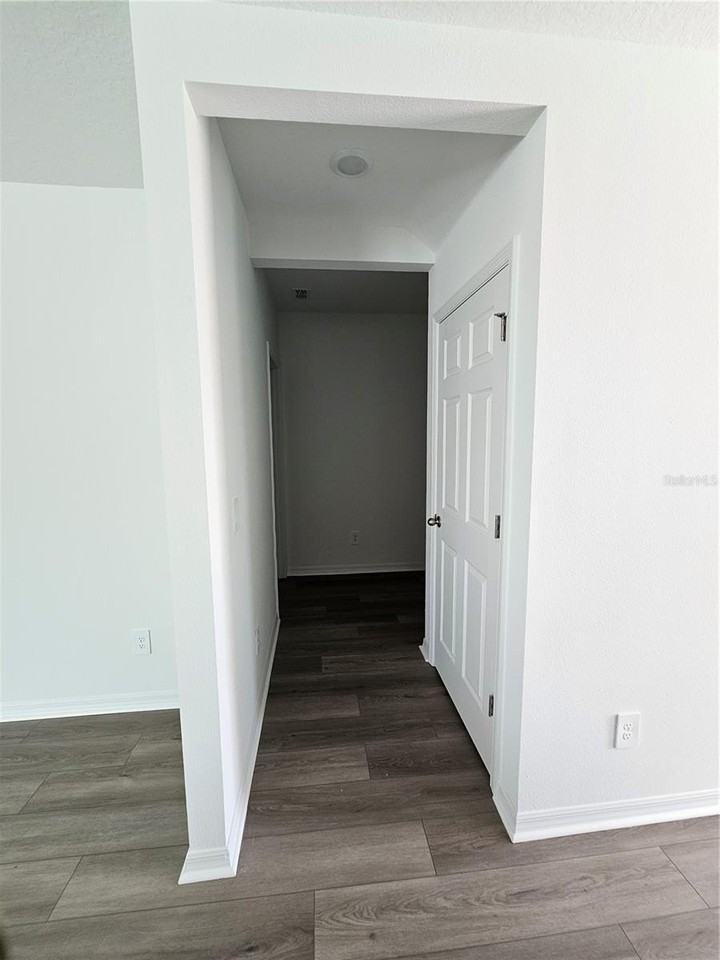 4519 Windy Oak Way - Photo 7 of 32