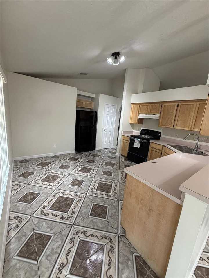 922 Elm Forest Dr - Photo 6 of 20