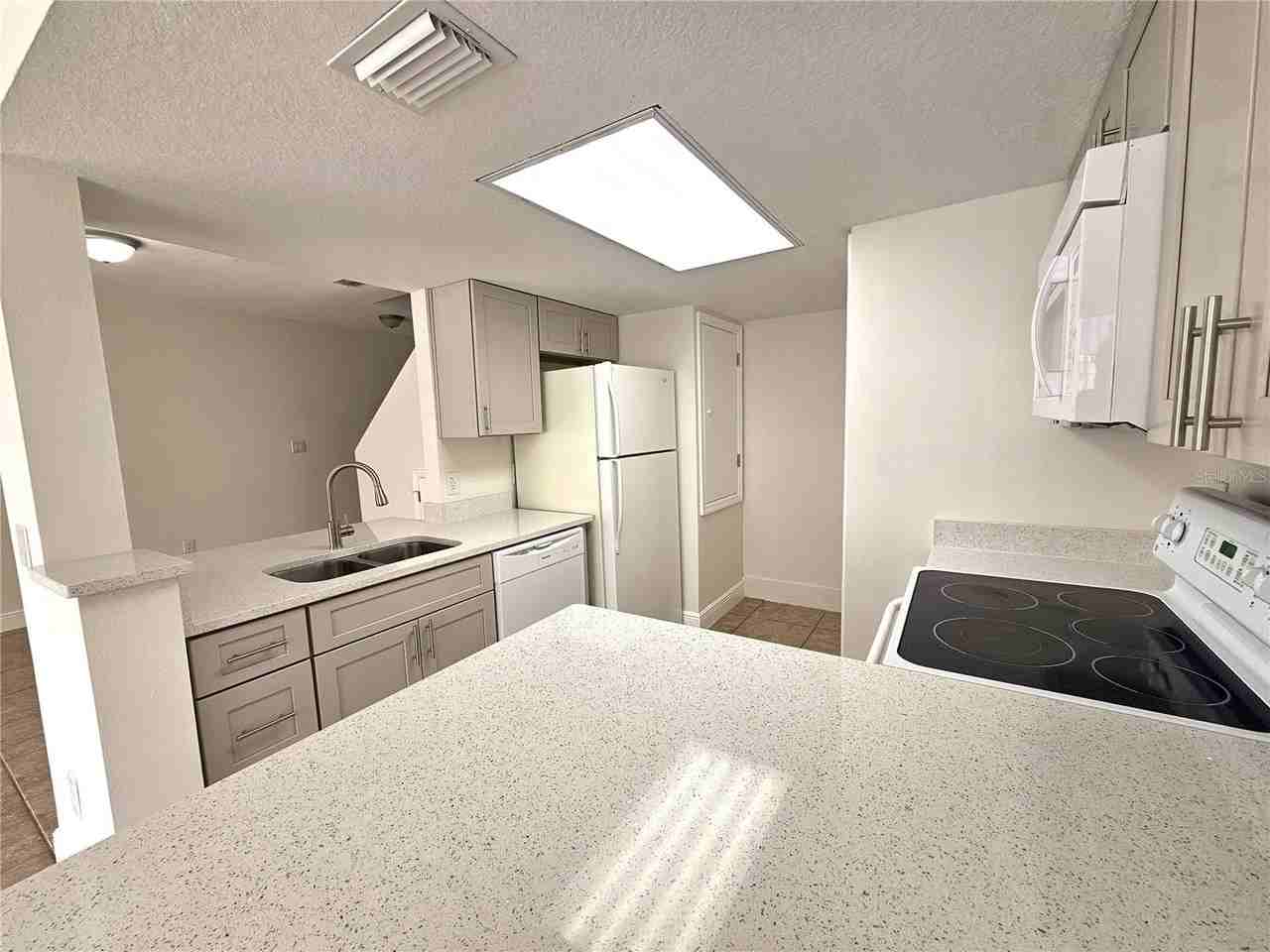 411 Australian Way #0 - Photo 7 of 24