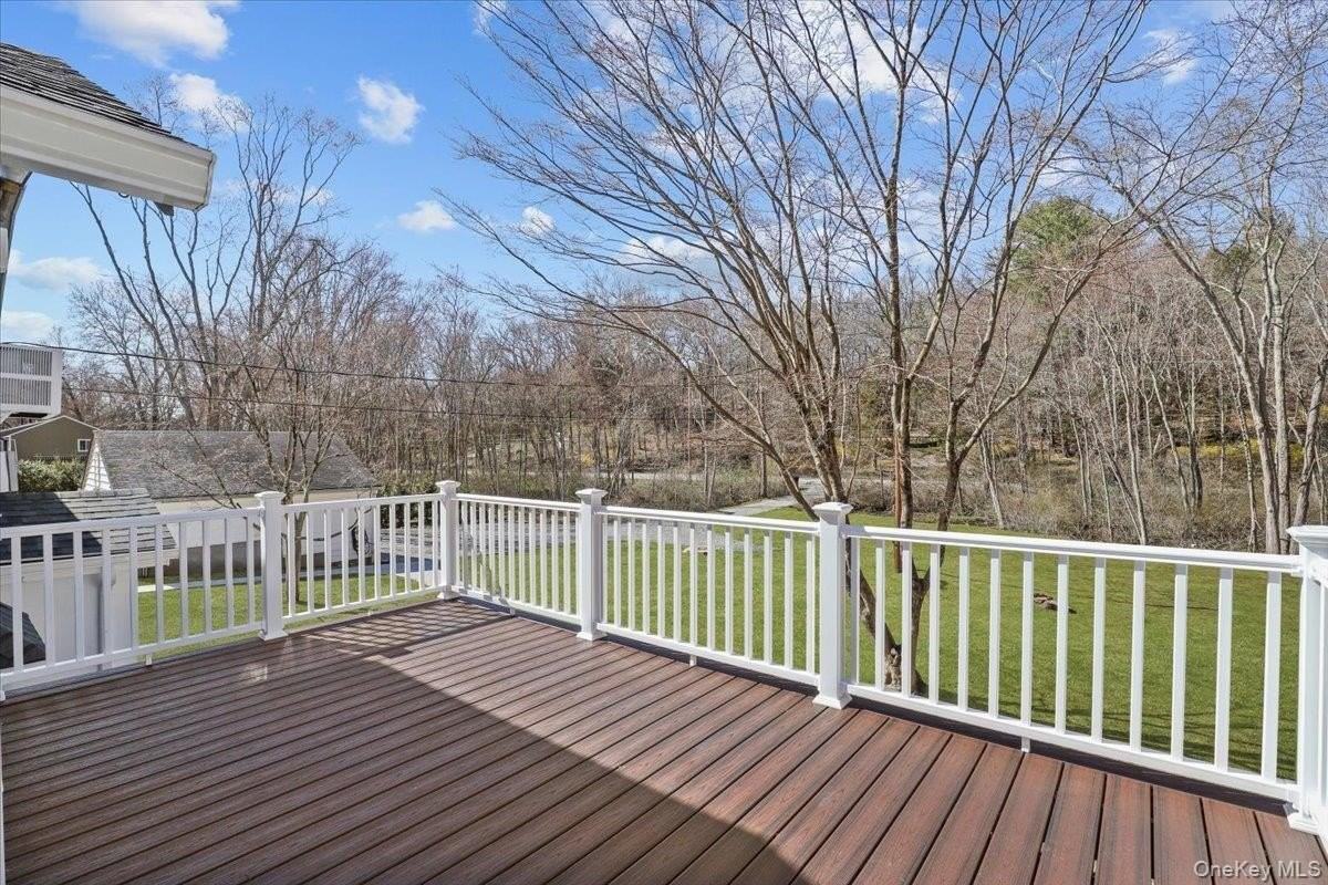 300 Waccabuc Rd #2 - Photo 2 of 20