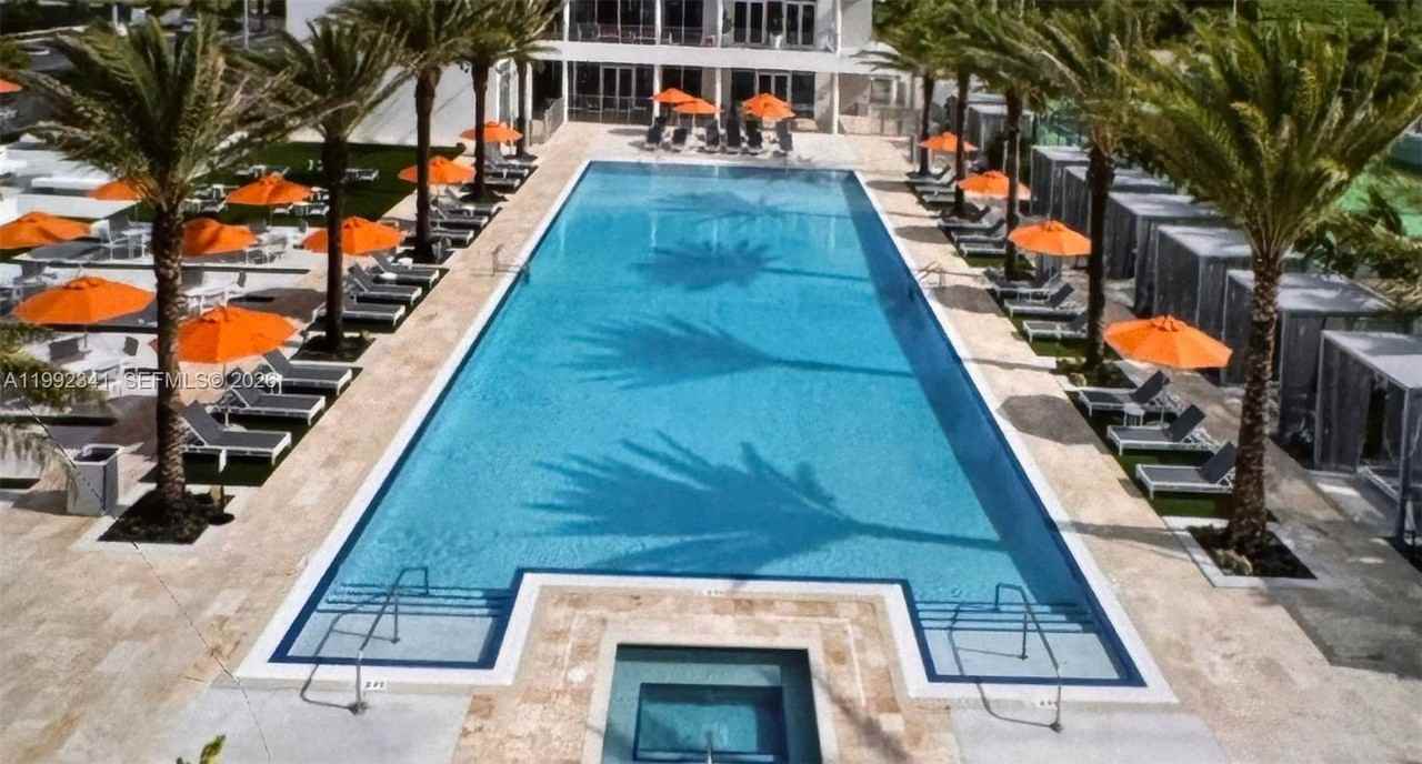 Nw 66th St - Photo 3 of 8