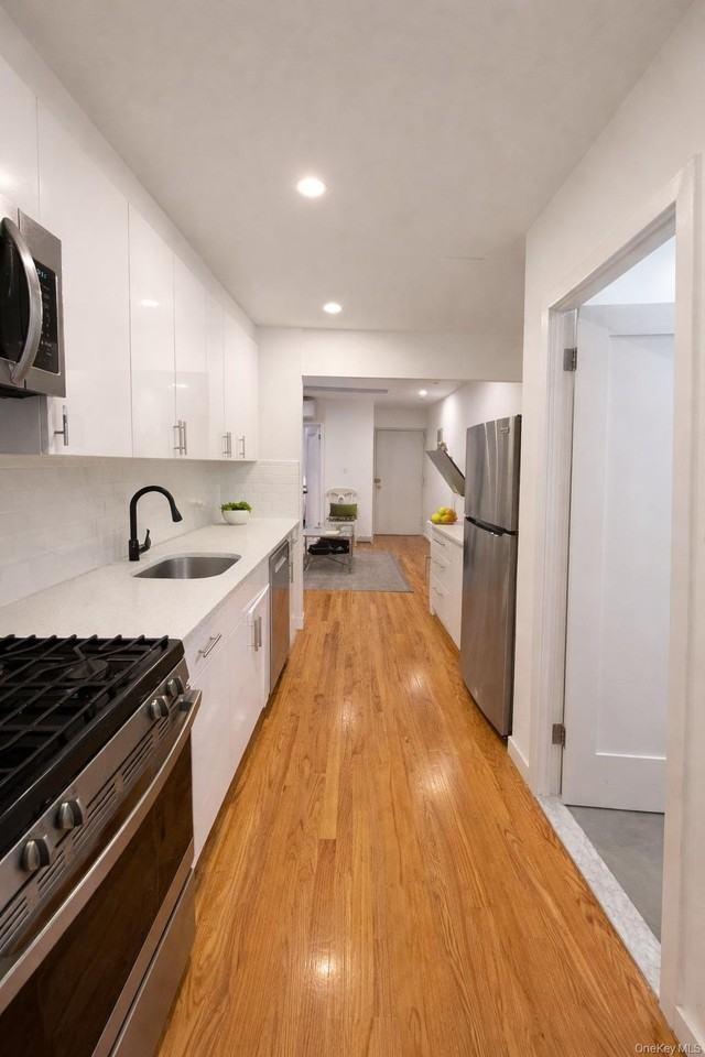 69 Avenue C - Photo 5 of 11