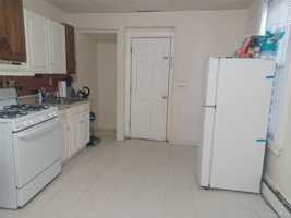 featured image of 50 Lenox Ave Apt 2a