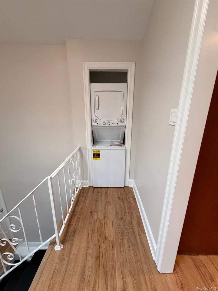 740 Church St - Photo 7 of 23