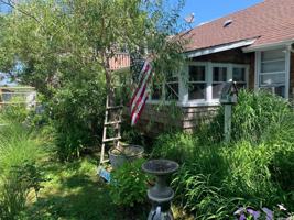 featured image of 120 Bungalow Walk