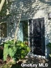 270 Cottage Walk - Photo 3 of 18