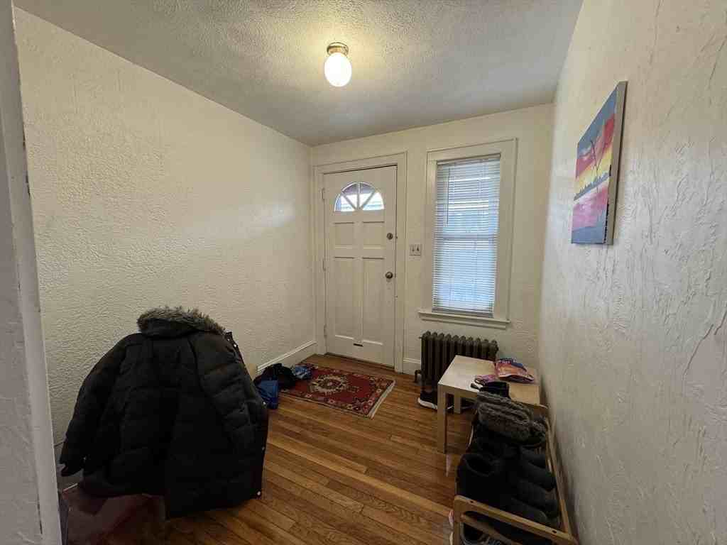 481 Washington St Unit 1 - Photo 3 of 16