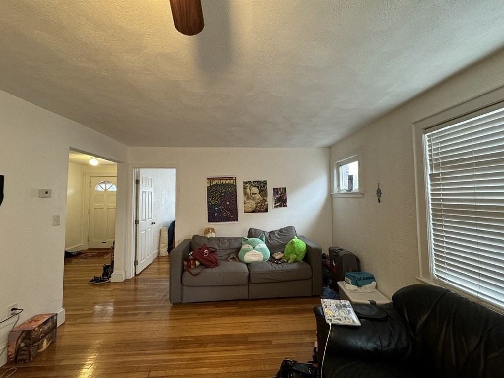 481 Washington St Unit 1 - Photo 5 of 16