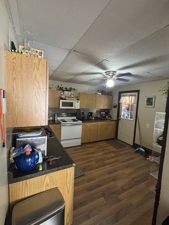 27 Pleasant St #A - Photo 5 of 15