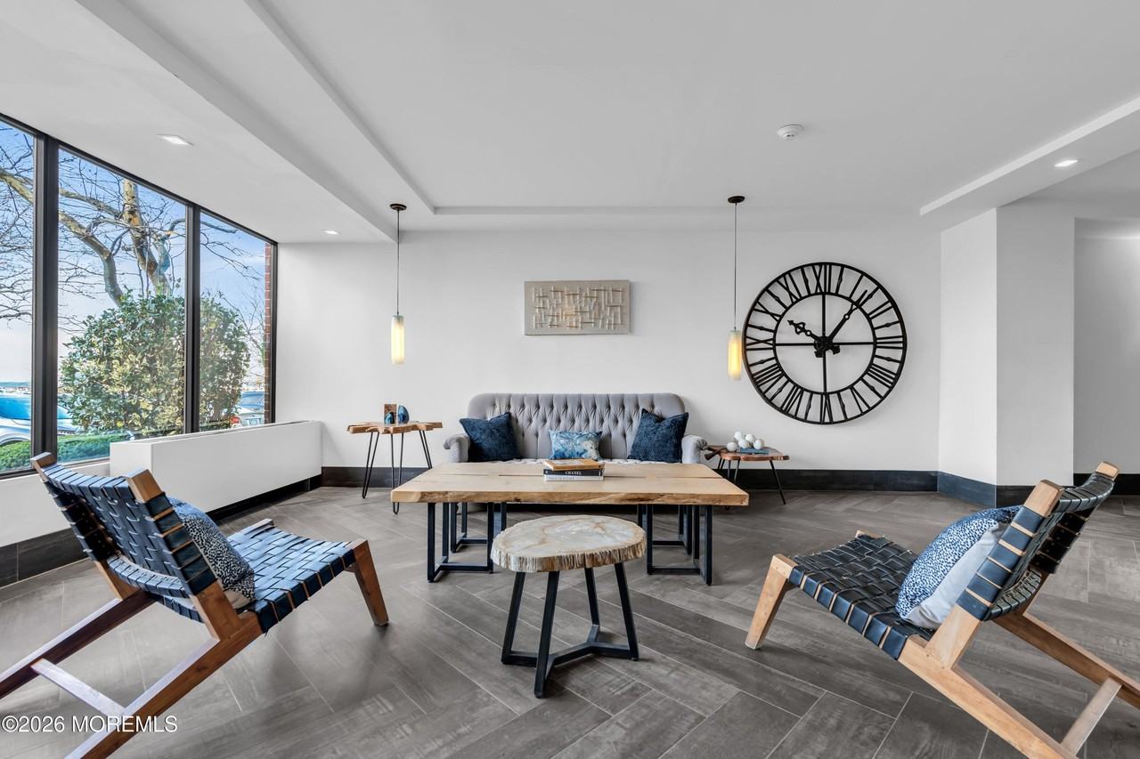 10 Ocean Blvd Apt 4c - Photo 2 of 28