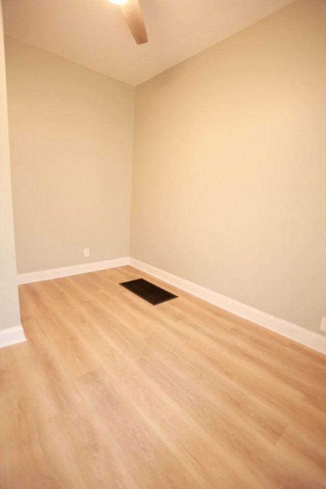 637 W 59th St - Photo 6 of 15