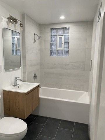 4813 S Prairie Ave Apt C - Photo 7 of 18