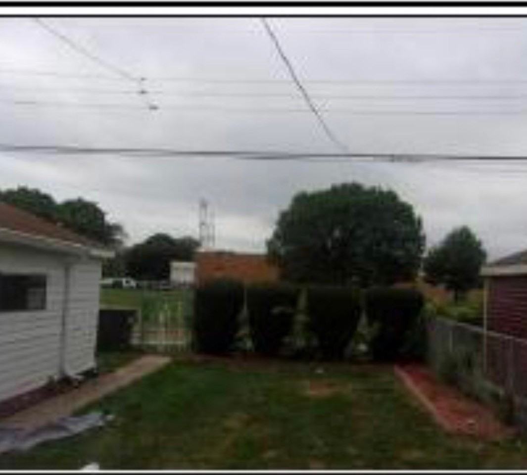 13622 S School St - Photo 3 of 13