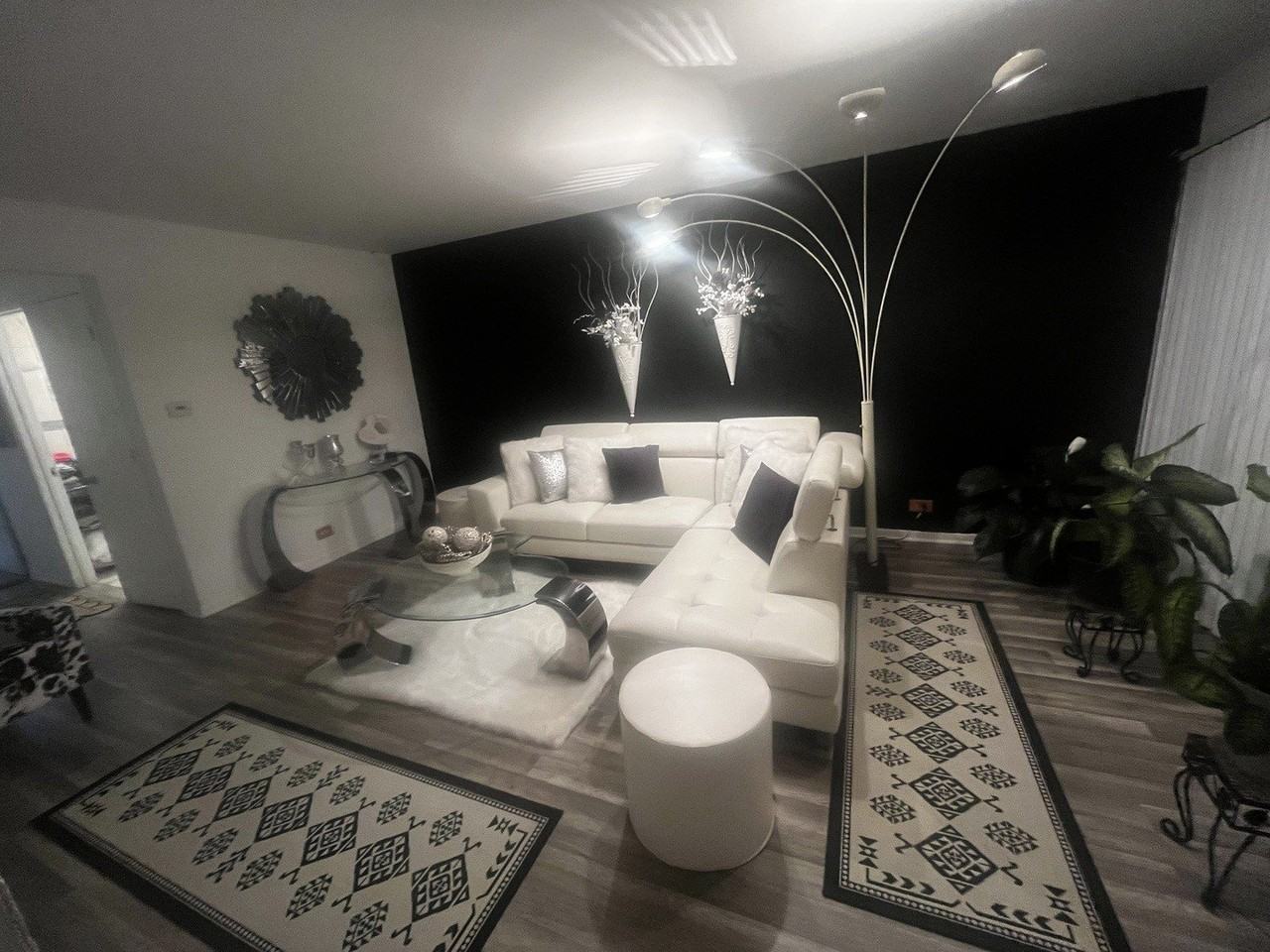 13622 S School St - Photo 4 of 13