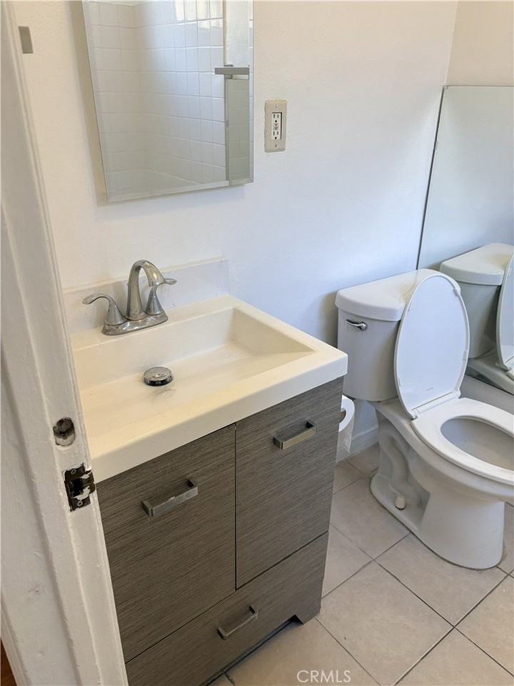 1715 W Olympic Blvd - Photo 6 of 6