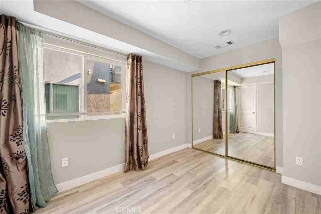 11731 Runnymede St #3 - Photo 6 of 16