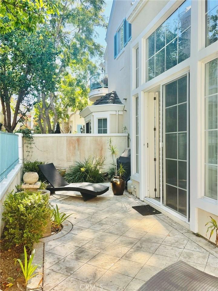 5 Saint Pierre #68 - Photo 7 of 29