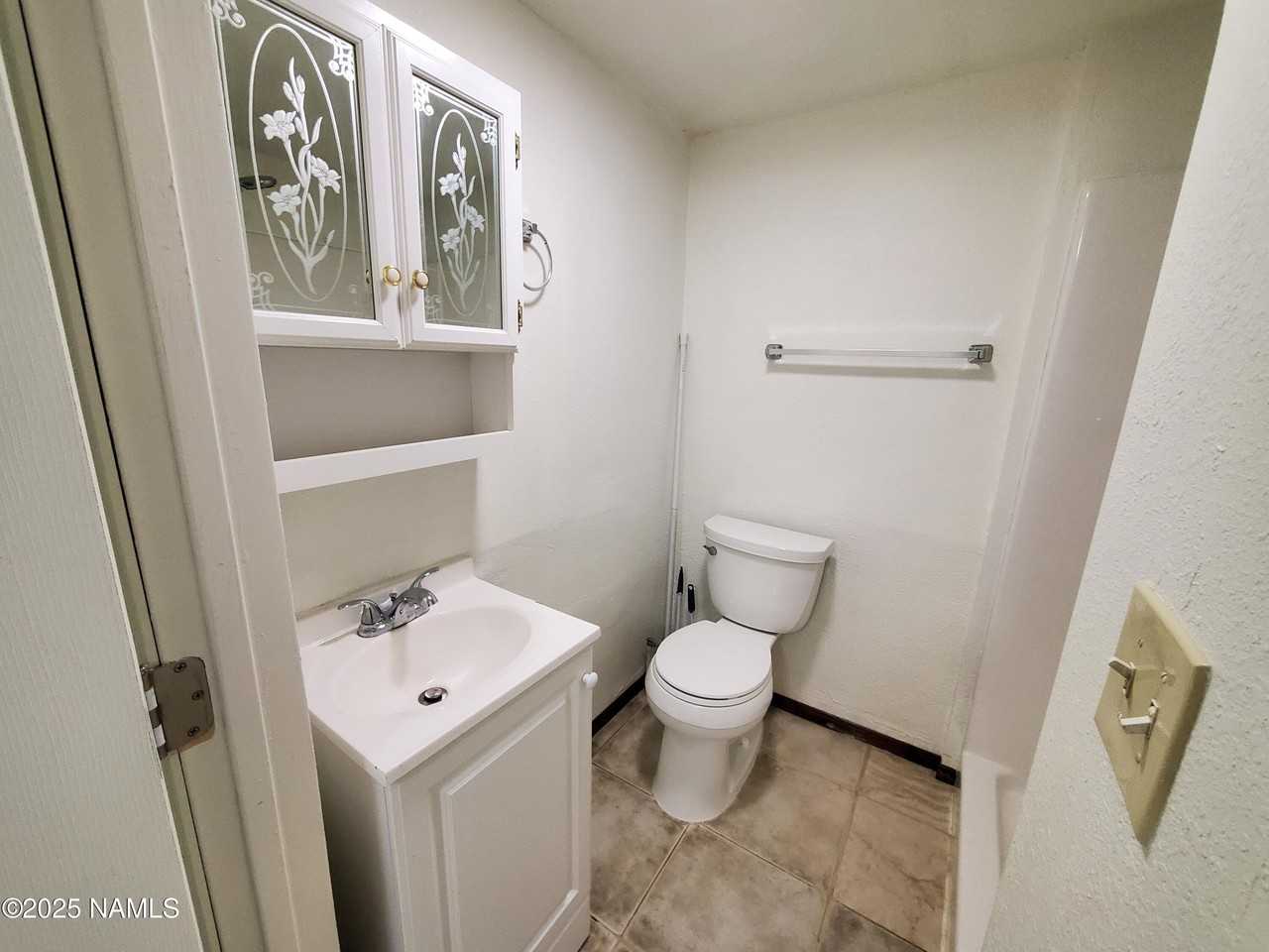 515 S O Leary St - Photo 7 of 29