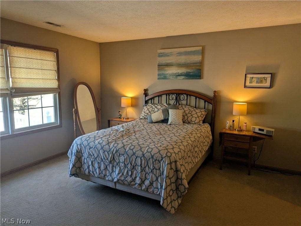 15070 Woodsong Dr - Photo 5 of 12