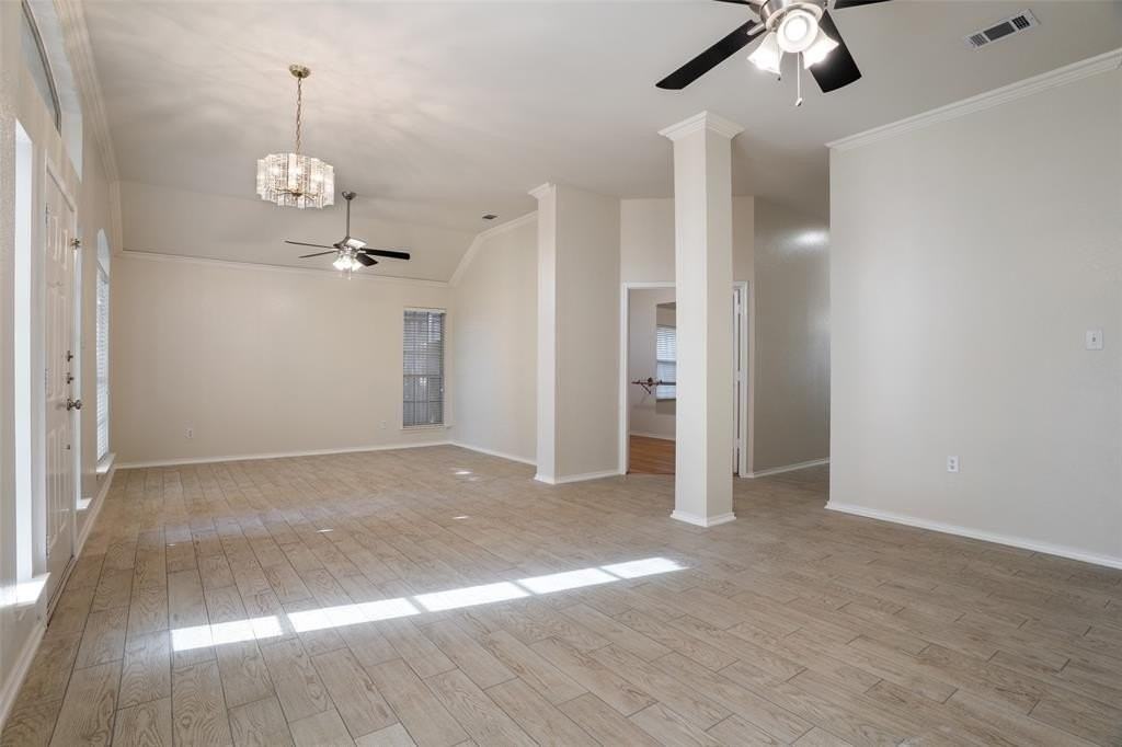 1204 Morrow Ln - Photo 2 of 19