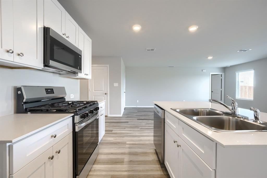 249 Cal Ford Dr - Photo 5 of 28