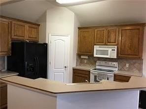 9032 Winding River Dr - Photo 2 of 14