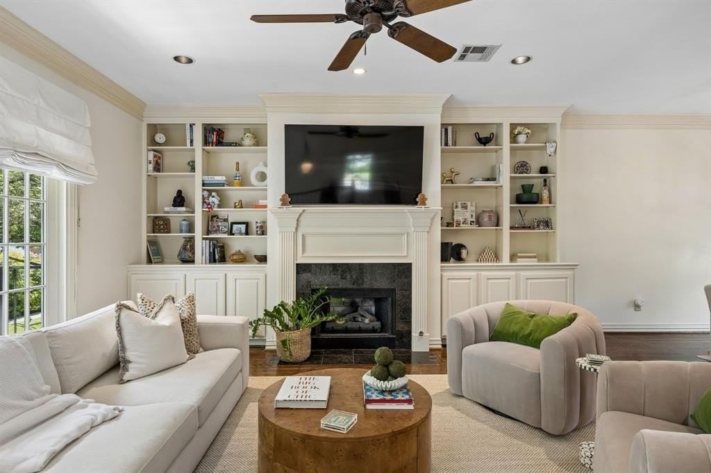 3101 Rosedale Ave #D - Photo 5 of 23