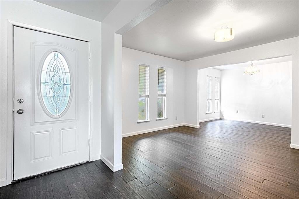 3731 Truesdell Pl - Photo 5 of 29