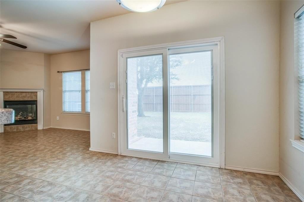 187 Castleridge Dr #B - Photo 7 of 25