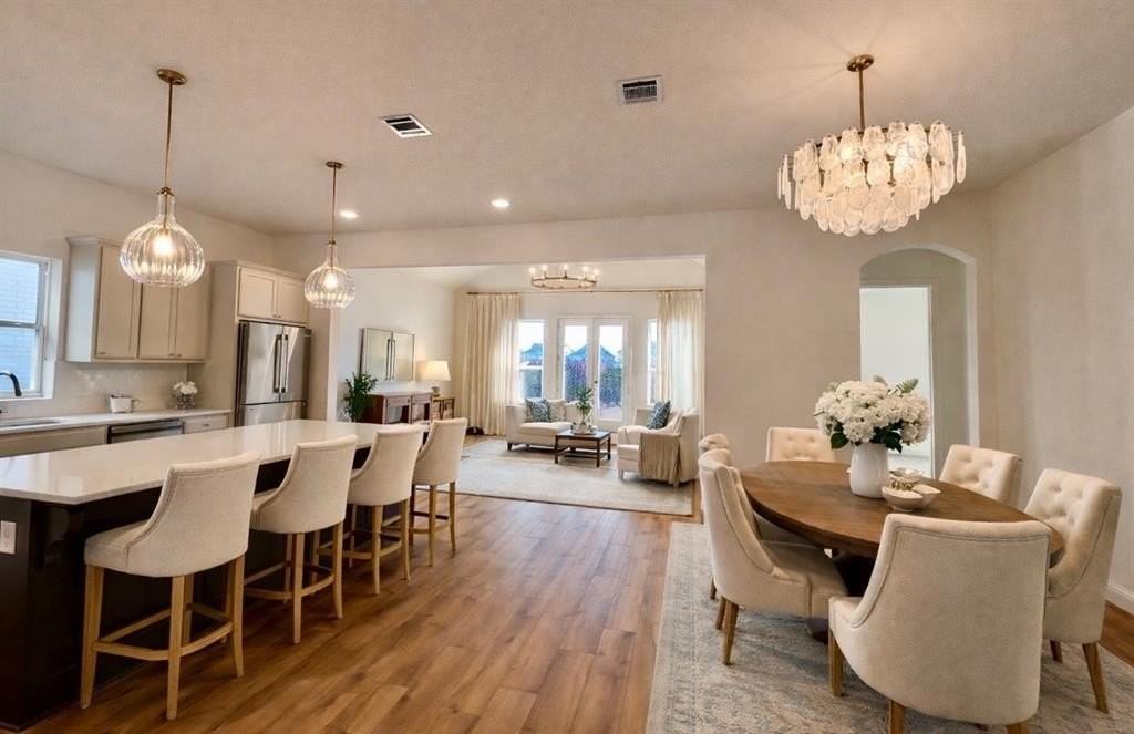 256 Observation Dr N - Photo 4 of 36