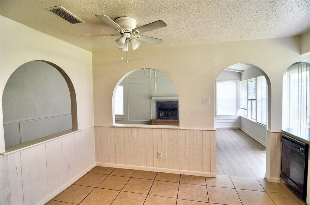 2017 Shenandoah Dr - Photo 2 of 10