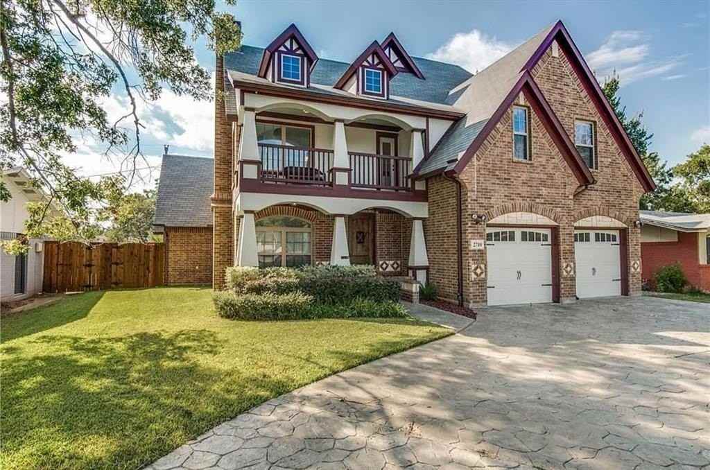 2710 Cartwright St - Photo 2 of 18