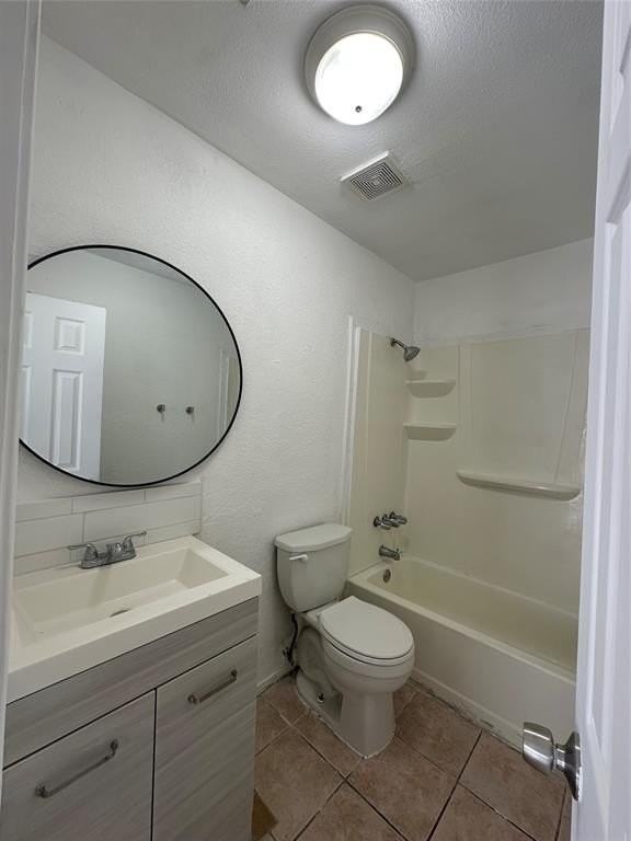 3848 Waldorf St - Photo 3 of 7