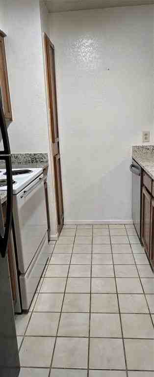 9601 Walnut St #5104 - Photo 7 of 20