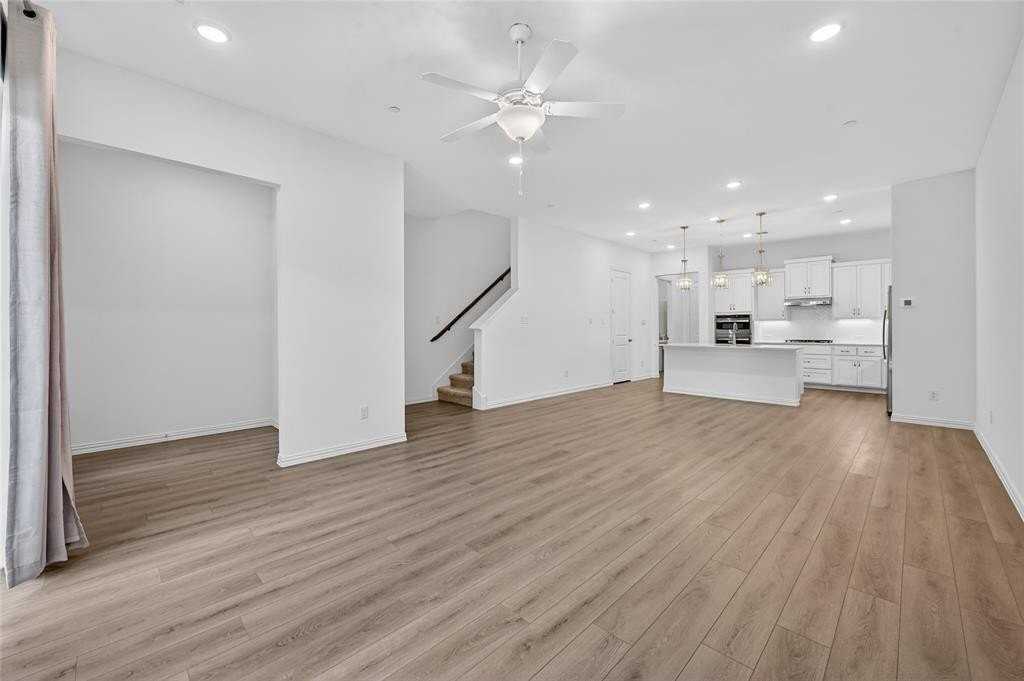 1163 Doris May Dr - Photo 3 of 28