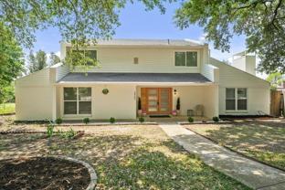 2905 Lakewood Dr - Photo 1 of 1