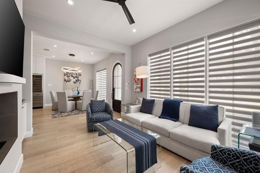 2850 Lakeside Pkwy #106 - Photo 4 of 32