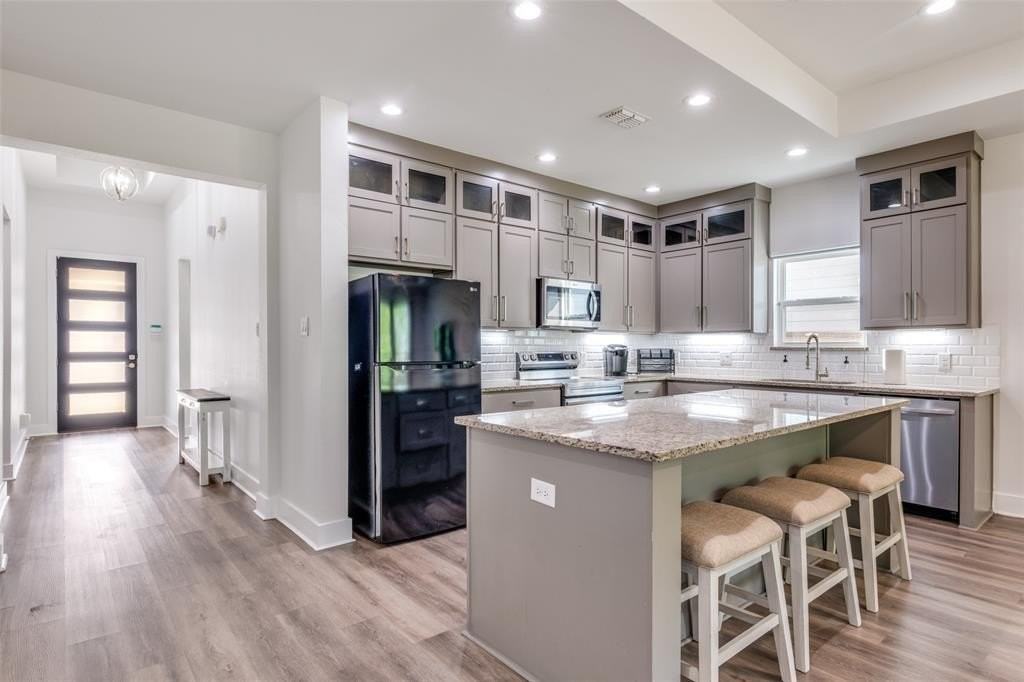 519 High St - Photo 5 of 13