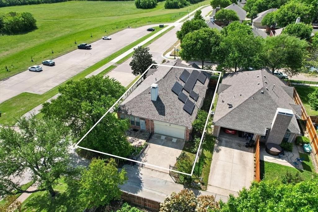 3500 Christopher Ln - Photo 2 of 25