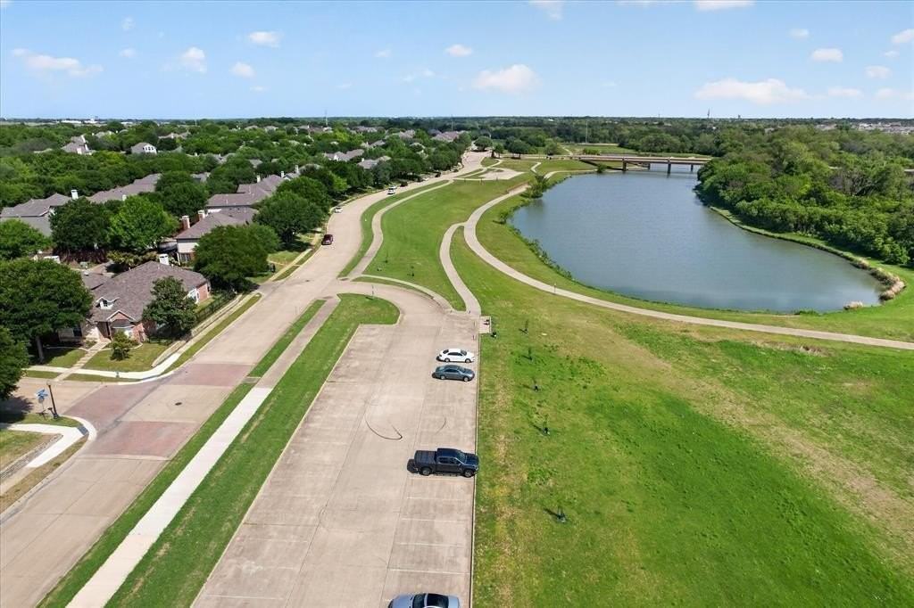 3500 Christopher Ln - Photo 4 of 25