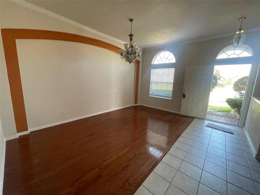 5628 Tribune Way - Photo 3 of 15