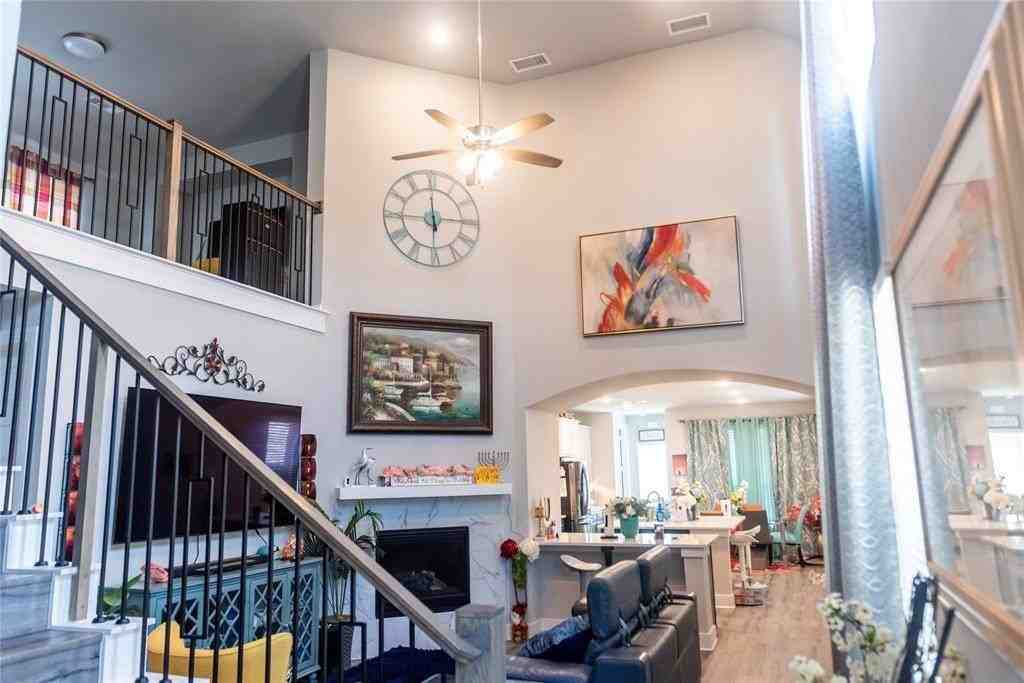 3122 Wind Knot Way - Photo 4 of 33