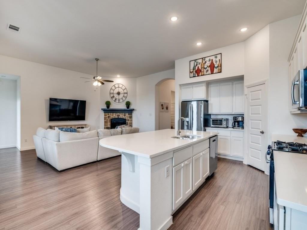 1557 Wyler Dr #1557 - Photo 3 of 21