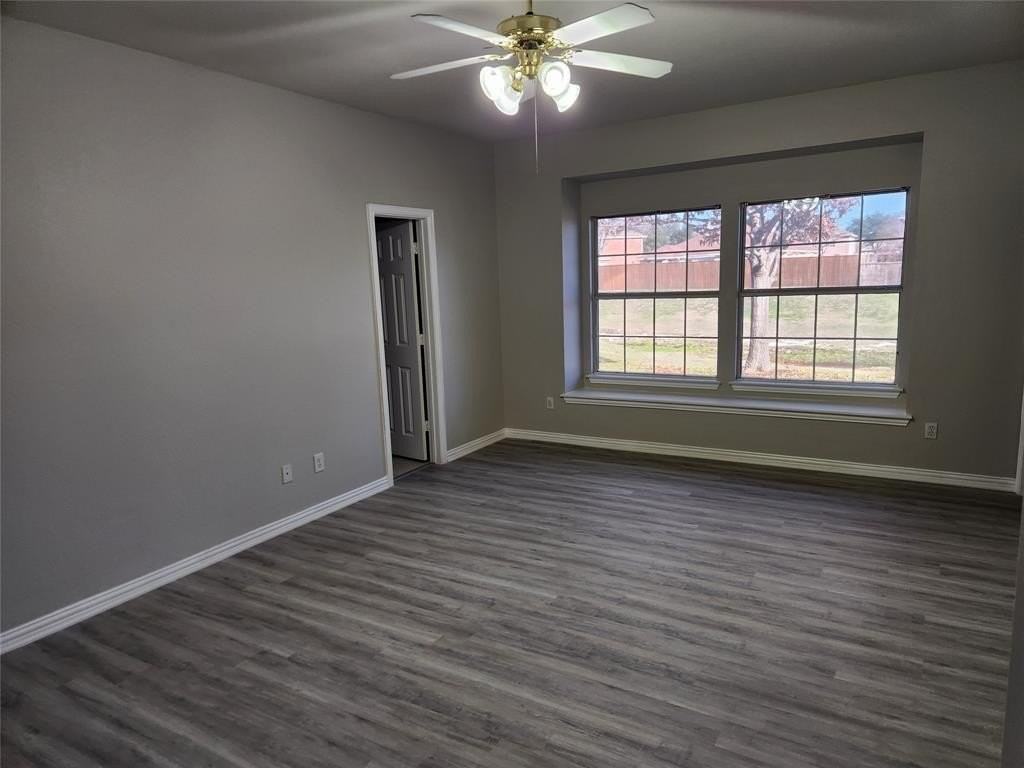 328 Ashley Pl - Photo 7 of 23